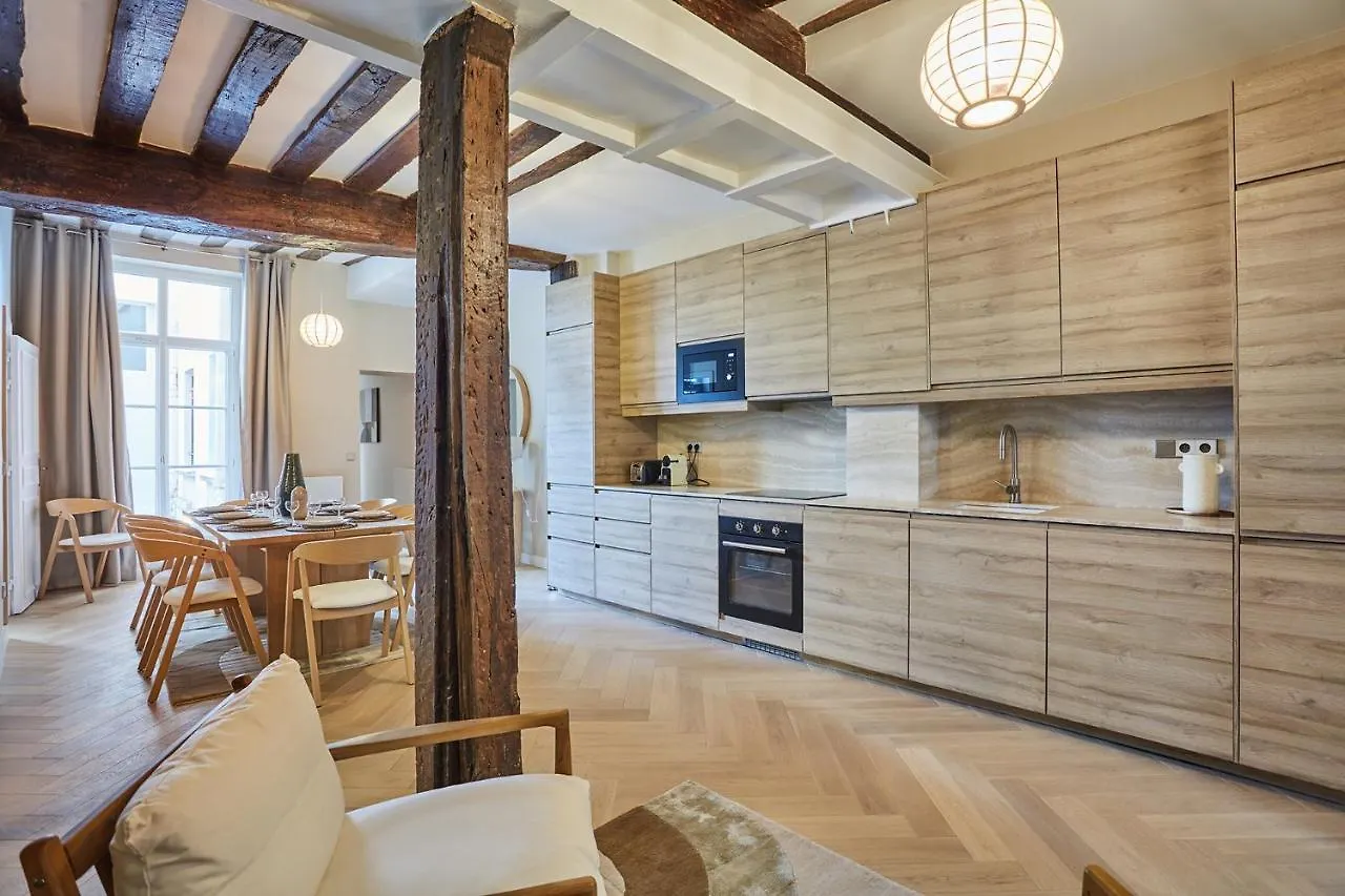Apartment Center Of Paris By Studio Prestige 0*,  フランス